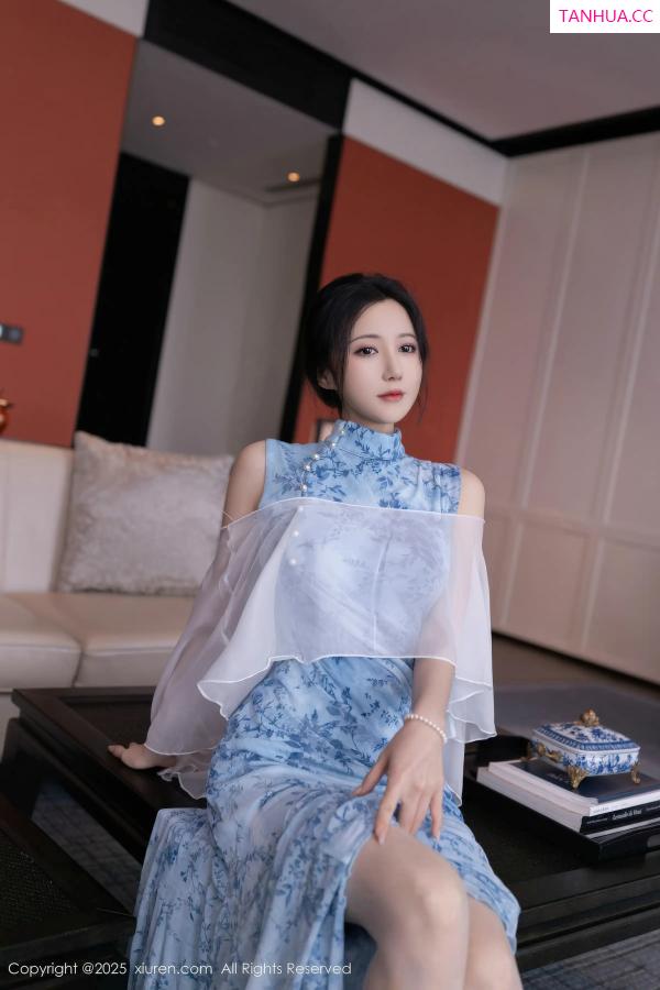 鱼子酱fish  [XiuRen]高清写真图 2025.12.19 No.11133 鱼子酱Fish 蕾丝内衣第8张图片